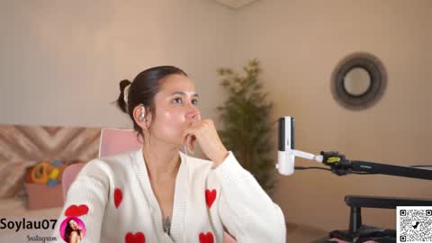 imjess_ online show from March 5, 7:37 am