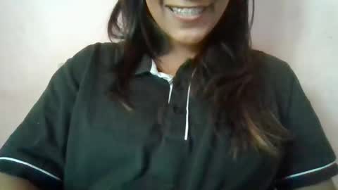 Snapshot of imlovelyrose chatting on January 7, 4:50 am ROSE online show from January 7, 4:50 am