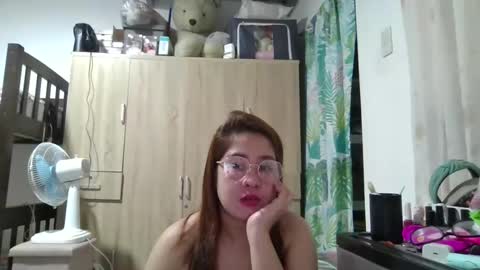 Immaculate02 online show from December 14, 3:39 am