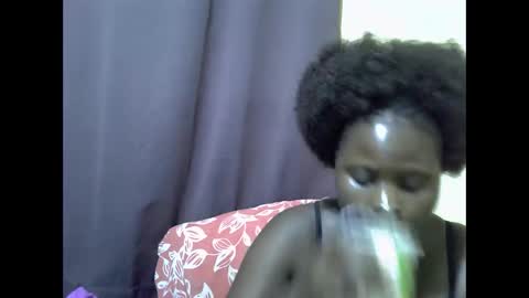 Snapshot of impress_ivy chatting on October 10, 2:33 pm impress_ivy online show from October 10, 2:33 pm