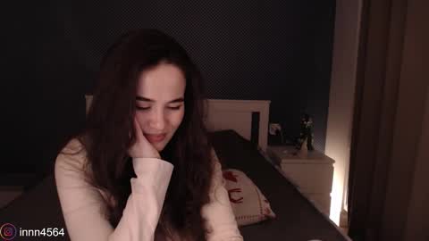 Lin online show from December 15, 7:08 pm