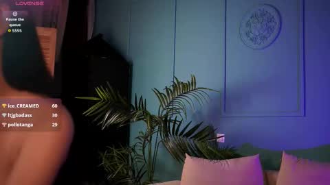 INARI online show from October 27, 9:53 pm