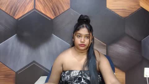 Melz online show from May 2, 7:11 am