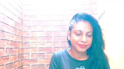 indian_spice_girl online show from April 30, 7:46 am