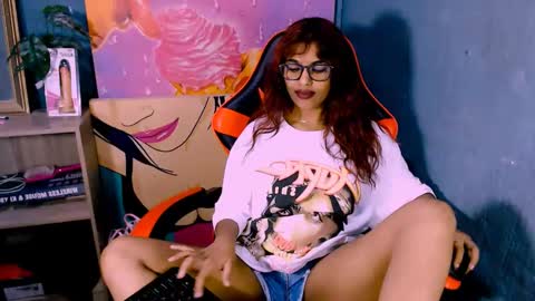 Snapshot of indianangelx chatting on January 25, 8:42 am indianangelx online show from January 25, 8:42 am