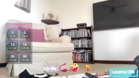 indiandelia online show from September 20, 9:40 am