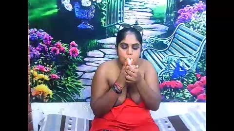 indiandiva27 online show from March 20, 7:02 am