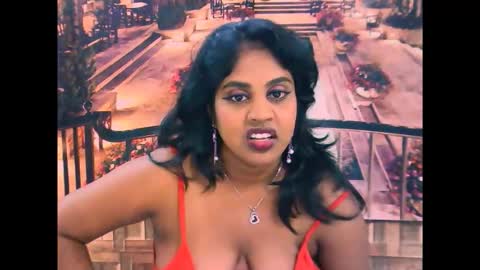 indiandiva27 online show from March 6, 7:36 am