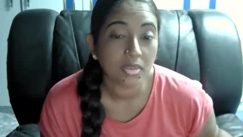 Snapshot of indianplaygal69 chatting on February 8, 6:33 am Indianpalgal69 online show from February 8, 6:33 am