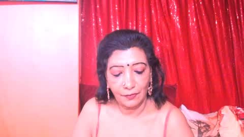 indiansarika65 online show from June 12, 3:25 am