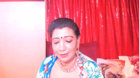 indiansarika65 online show from July 3, 3:56 am