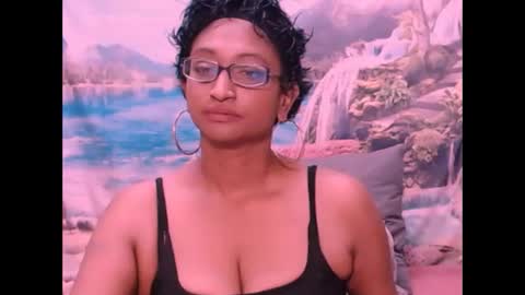 Shreya online show from February 3, 7:10 pm