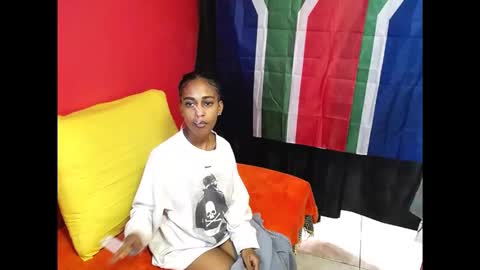 indianvixen07 online show from May 1, 2:48 am