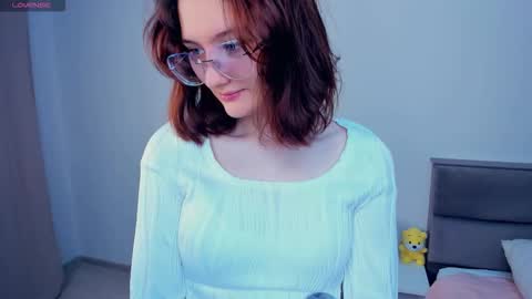 Kira online show from November 22, 4:26 am