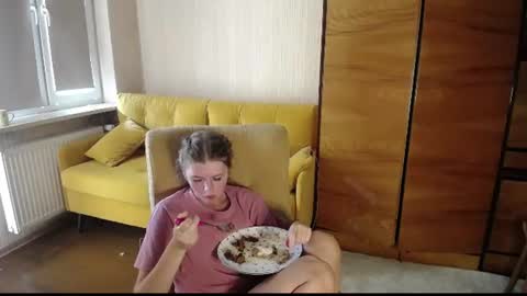 iness_lex online show from August 6, 10:22 am