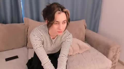 Saya online show from February 6, 8:07 am