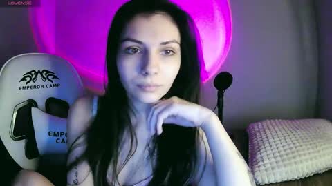 Inga online show from December 13, 7:53 pm