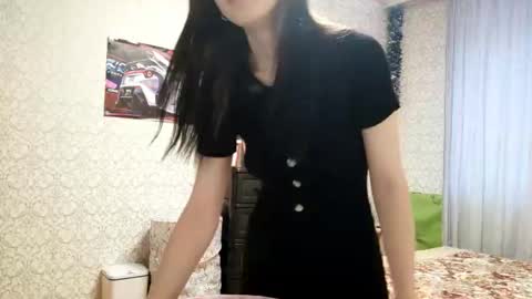 Snapshot of ingeborgalexanian chatting on October 11, 11:25 am Emma online show from October 11, 11:25 am