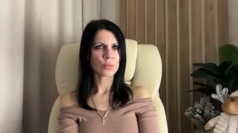 InjaAtHome online show from February 15, 4:28 pm