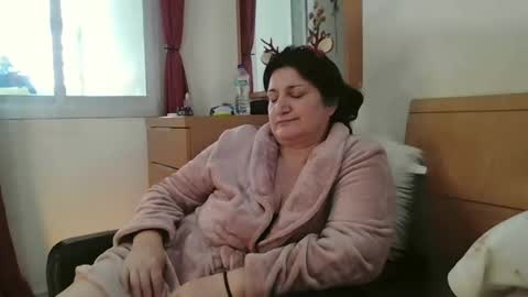 inna46_ online show from December 19, 1:51 pm