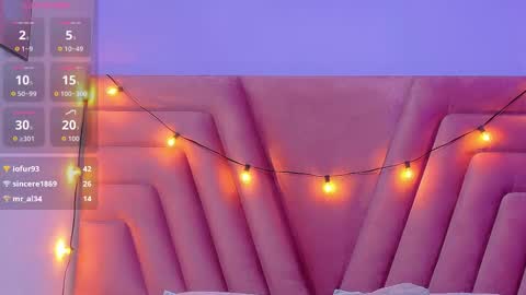 innocenthazel online show from October 14, 2:58 am