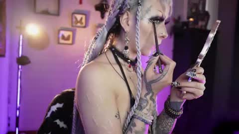   SANIA  online show from February 19, 4:39 pm