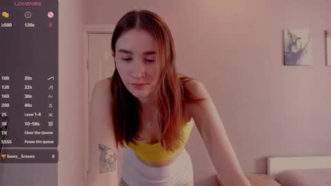 Snapshot of internetsexplorer chatting on March 11, 10:51 am Bernadette  Join  online show from March 11, 10:51 am