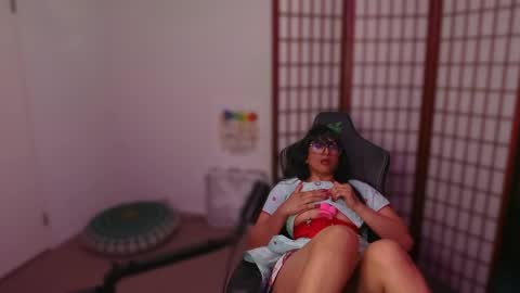 IranUSrelations online show from April 18, 2:47 am