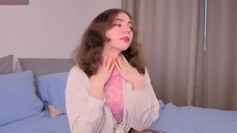 Maxin online show from September 21, 9:08 am