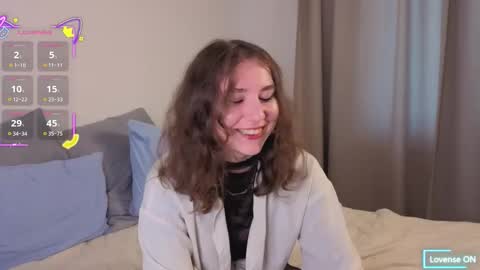 Maxin online show from October 19, 1:02 pm