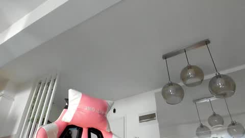 Ir s room online show from December 2, 7:32 am