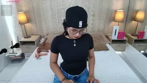 Iris online show from July 22, 7:37 pm