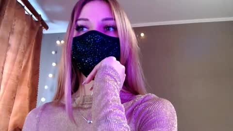 Lily online show from February 24, 2:49 pm