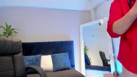 Snapshot of iris_parkerr chatting on October 28, 11:49 am iris_parkerr online show from October 28, 11:49 am