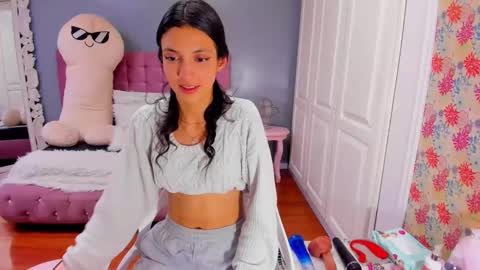 Iris online show from January 10, 8:26 pm