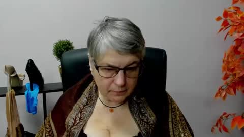 I R I S online show from January 23, 7:54 am