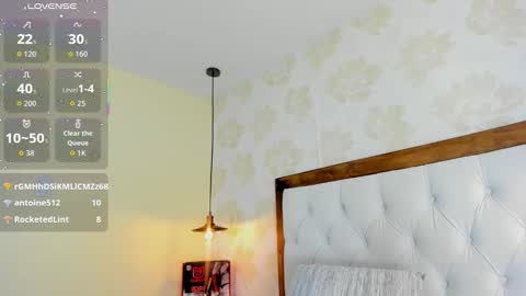 Iris  online show from March 10, 8:24 pm