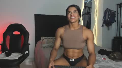 Iris Fit online show from July 28, 6:20 pm