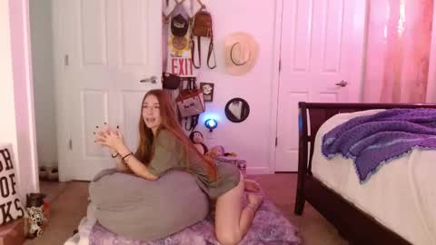 Snapshot of irish_babe chatting on October 4, 8:02 pm Brii or Irish online show from October 4, 8:02 pm