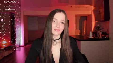 irisskiss online show from June 1, 7:59 pm