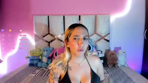 isa_klein online show from August 3, 9:04 am