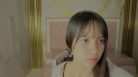 isabeau_s online show from July 13, 1:01 pm