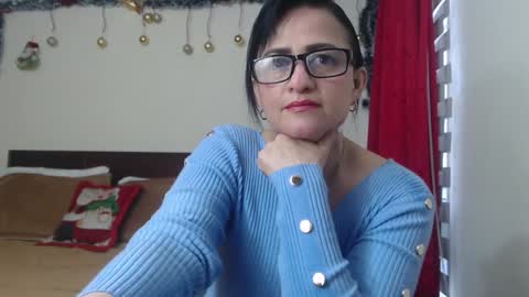 Snapshot of isabeel_sofia01 chatting on December 14, 12:12 pm Isabeel Sofia online show from December 14, 12:12 pm