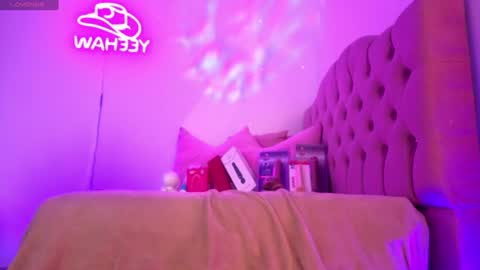 ISABELA  online show from July 6, 11:48 am