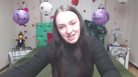 Snapshot of isabelblackberry chatting on October 25, 5:15 am IsabelBlackberry online show from October 25, 5:15 am