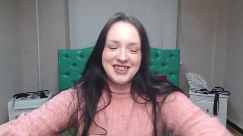 Snapshot of isabelblackberry chatting on December 6, 6:04 am IsabelBlackberry online show from December 6, 6:04 am