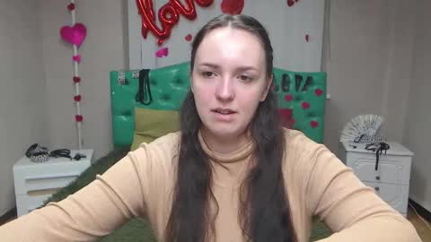 Snapshot of isabelblackberry chatting on October 16, 5:54 am IsabelBlackberry online show from October 16, 5:54 am