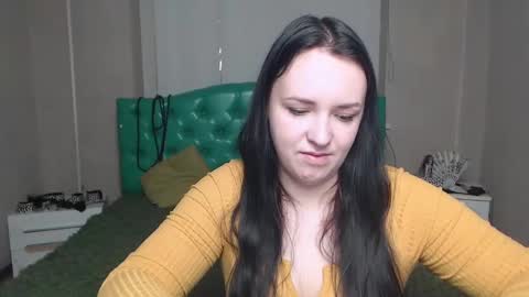 Snapshot of isabelblackberry chatting on December 16, 6:21 am IsabelBlackberry online show from December 16, 6:21 am
