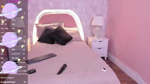 isabella__milf online show from July 13, 7:14 pm