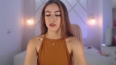 Snapshot of isabella__shine chatting on September 29, 3:28 pm Isa online show from September 29, 3:28 pm